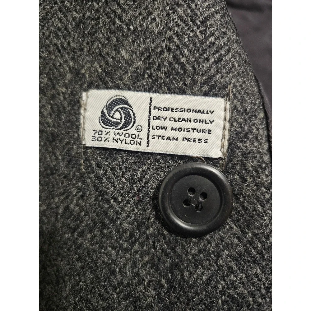 Alorna Coat Womens Medium Petite Gray Wool Herringbone Overcoat Long‎ Lined USA